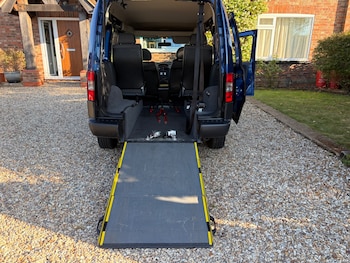 Used Vauxhall Combo 2010 for sale - 79104498: Photo