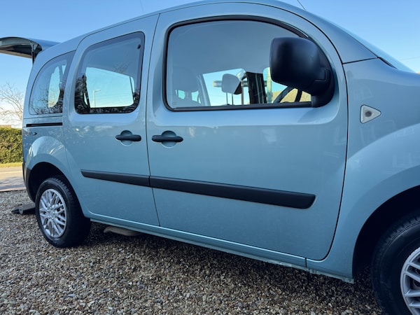 Used Renault Kangoo 2011 for sale - 75592754: Photo 14