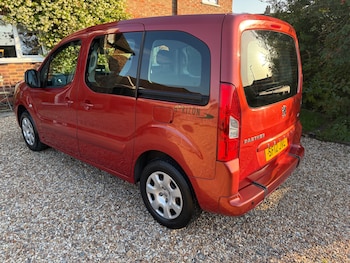 Used Peugeot Partner Tepee 2012 for sale - 79017205: Photo