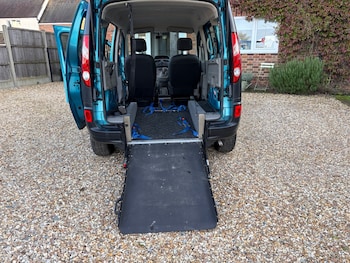 Used Renault Kangoo 2010 for sale - 77651717: Photo