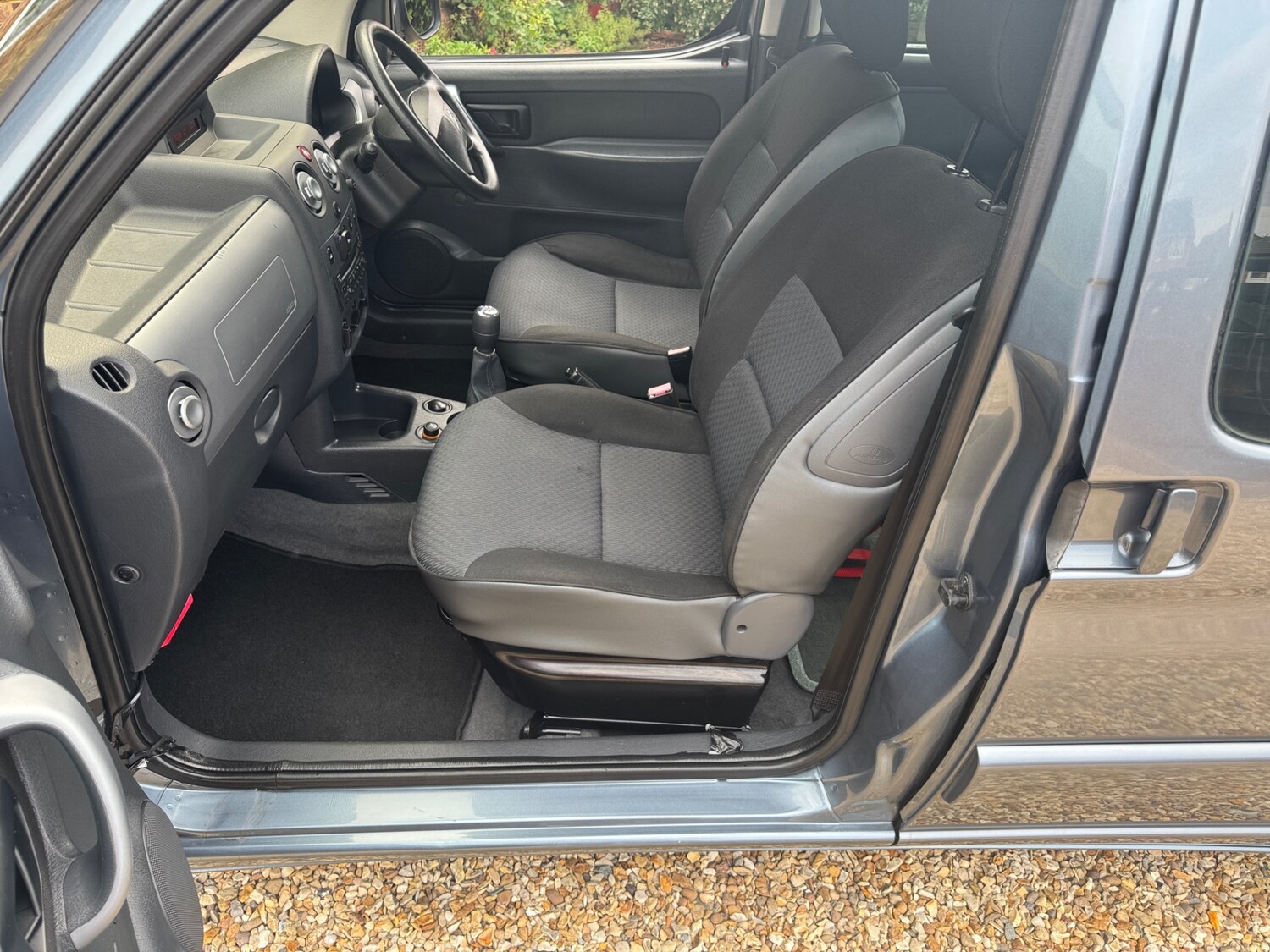 Vehicle 27