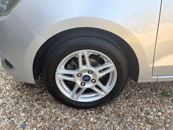 Used Ford Ka+ 2016 for sale - 79618725: Photo