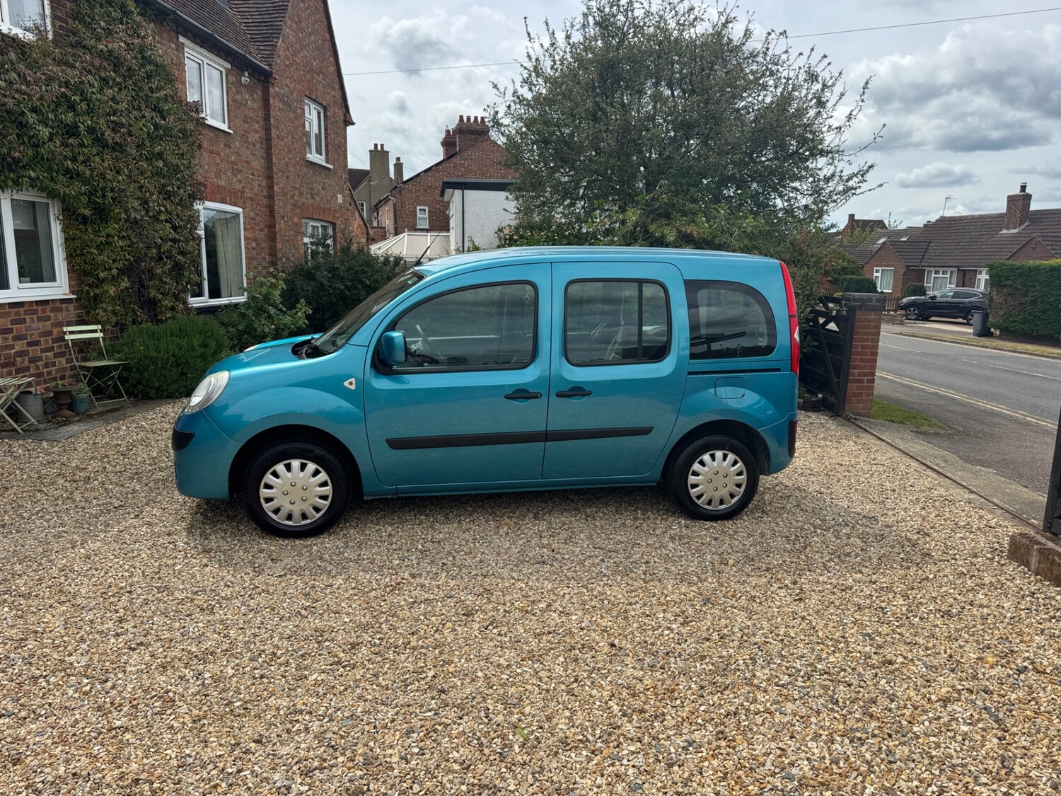 Used Renault Kangoo 2010 for sale - 76340223: Photo 18