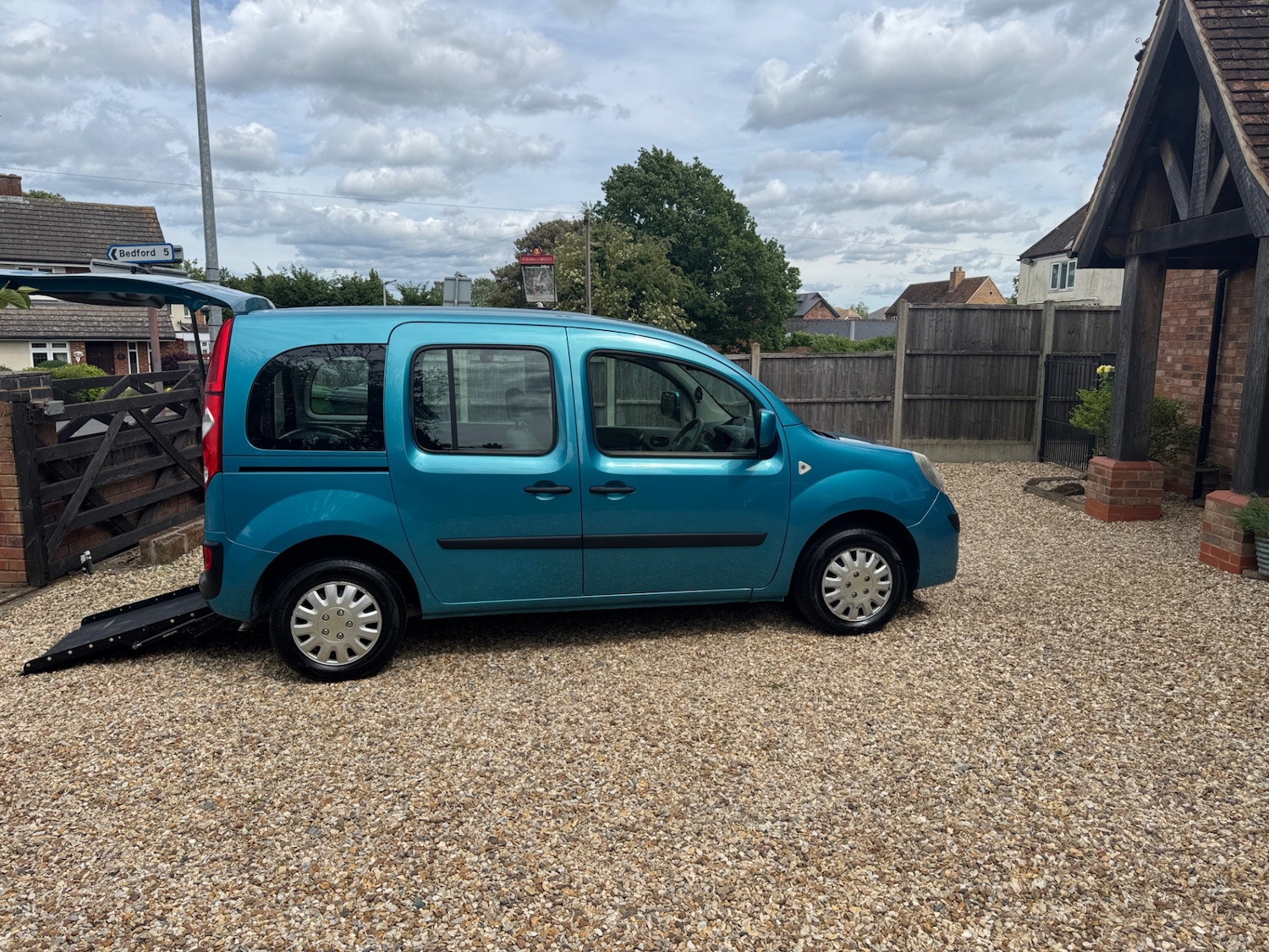 Used Renault Kangoo 2010 for sale - 76340223: Photo 2