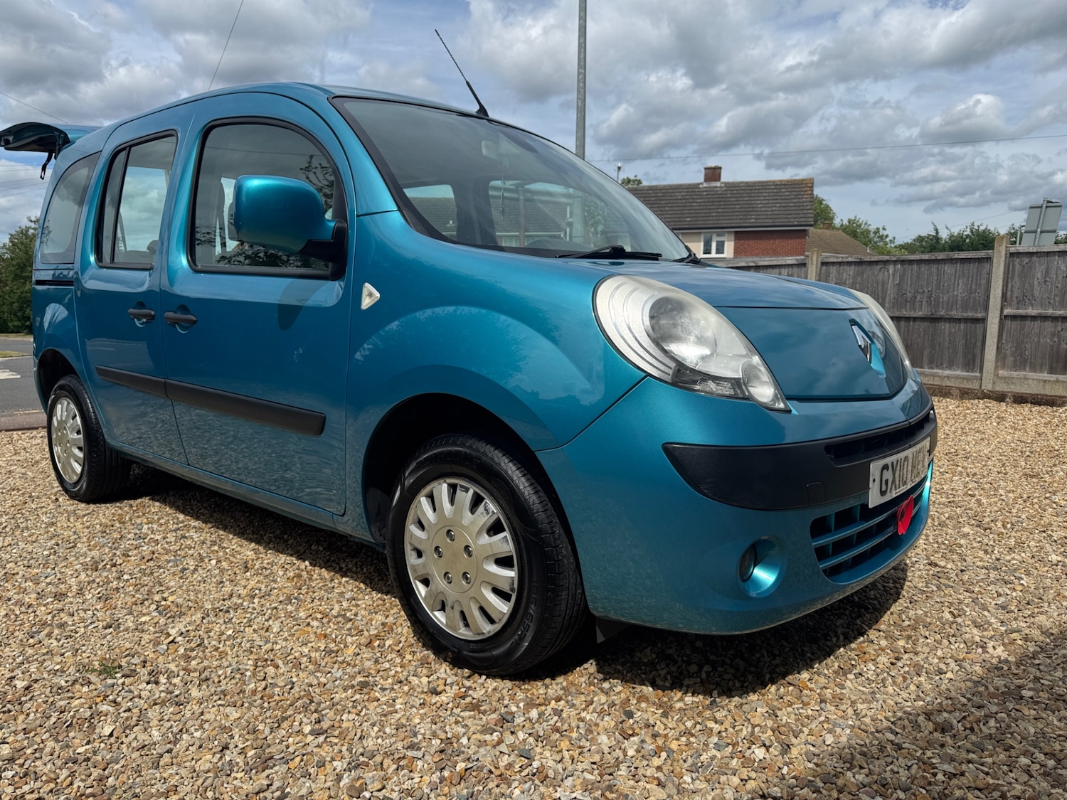 Used Renault Kangoo 2010 for sale - 76340223: Photo 3