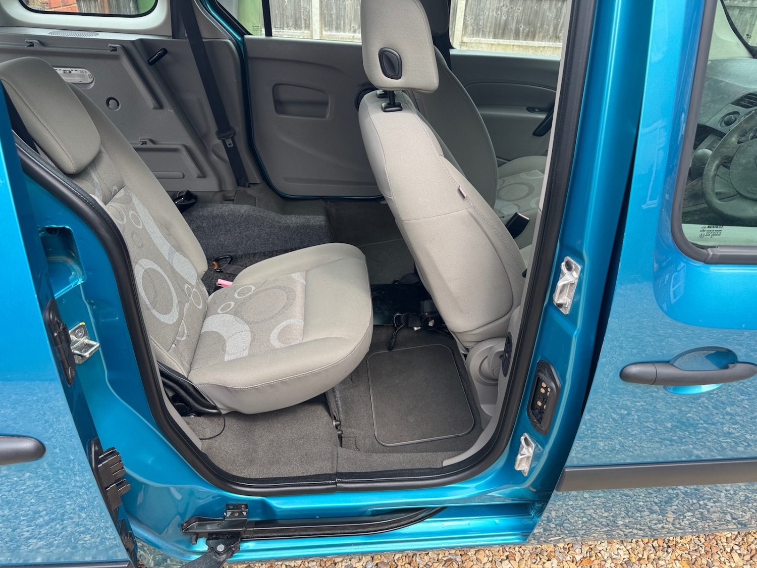 Used Renault Kangoo 2010 for sale - 76340223: Photo 9