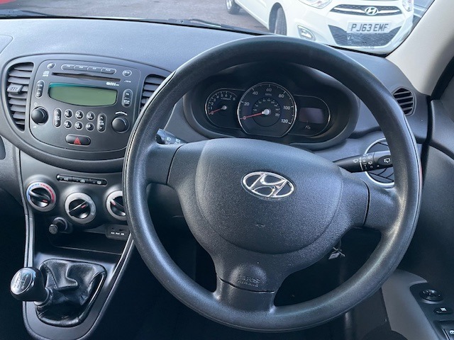 Used Hyundai i10 2013 for sale - 76416171: Photo 10