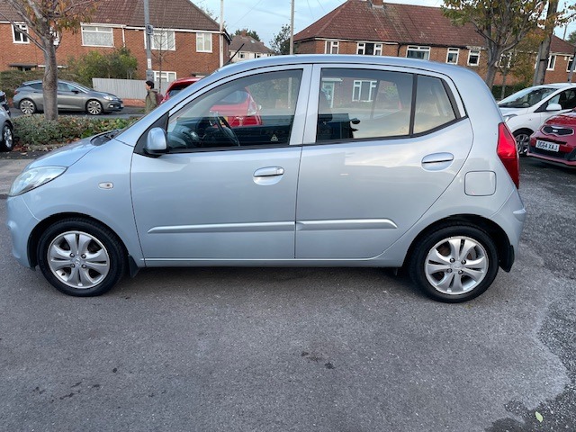 Used Hyundai i10 2013 for sale - 76416171: Photo 5