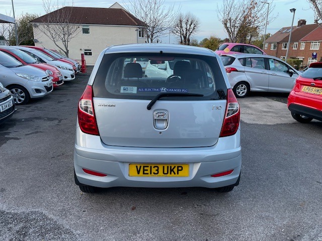 Used Hyundai i10 2013 for sale - 76416171: Photo 6