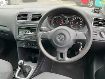 Used Volkswagen Polo 2012 for sale - 79802954: Photo