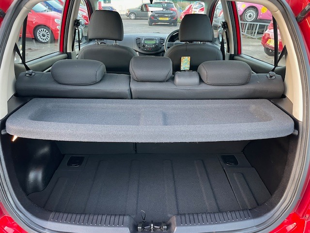 Used Hyundai i10 2009 for sale - 76615872: Photo 7