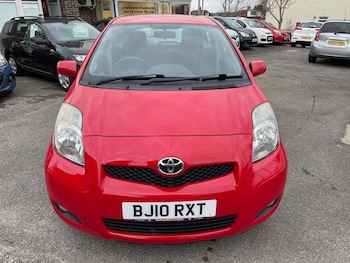 Used Toyota Yaris 2010 for sale - 77667966: Photo