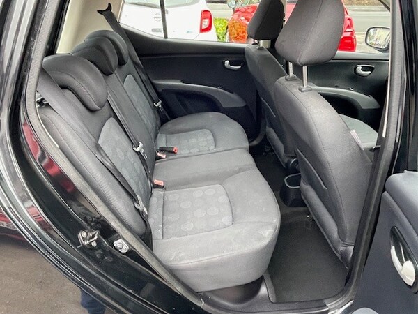 Used Hyundai i10 2009 for sale - 76243919: Photo 7