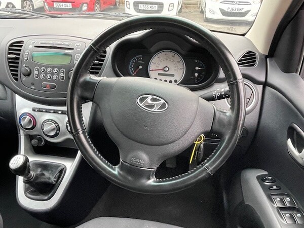 Used Hyundai i10 2009 for sale - 76243919: Photo 9
