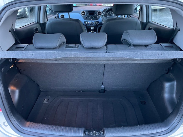 Used Hyundai i10 2014 for sale - 77937607: Photo 7