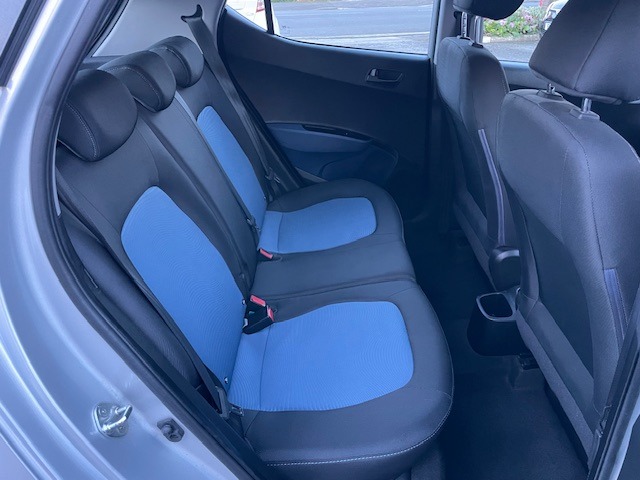 Used Hyundai i10 2014 for sale - 77937607: Photo 9