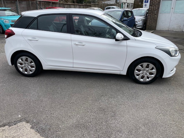 Used Hyundai i20 2016 for sale - 77819173: Photo 3