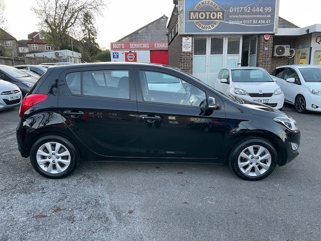 Used Hyundai i20 2014 for sale - 76653149: Photo 3