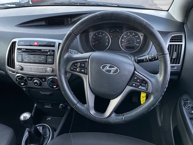 Used Hyundai i20 2014 for sale - 76653149: Photo 8