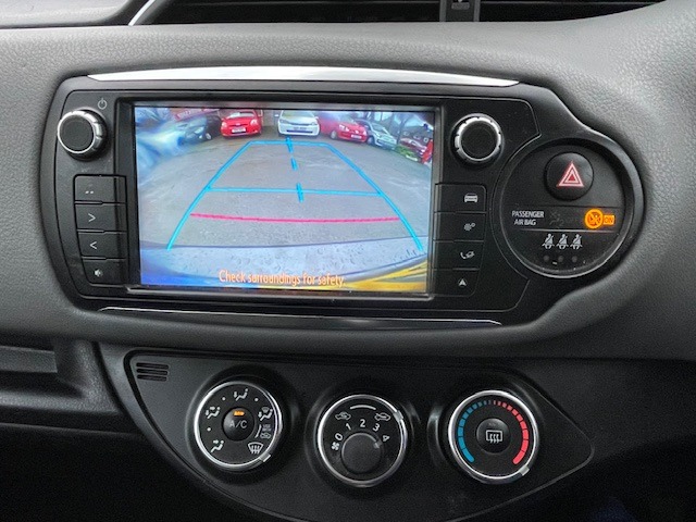 Used Toyota Yaris 2015 for sale - 77151706: Photo 11