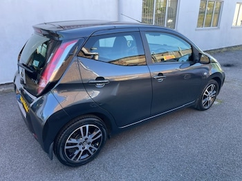 Used Toyota AYGO 2015 for sale - 78667897: Photo