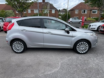 Used Ford Fiesta 2010 for sale - 78861844: Photo