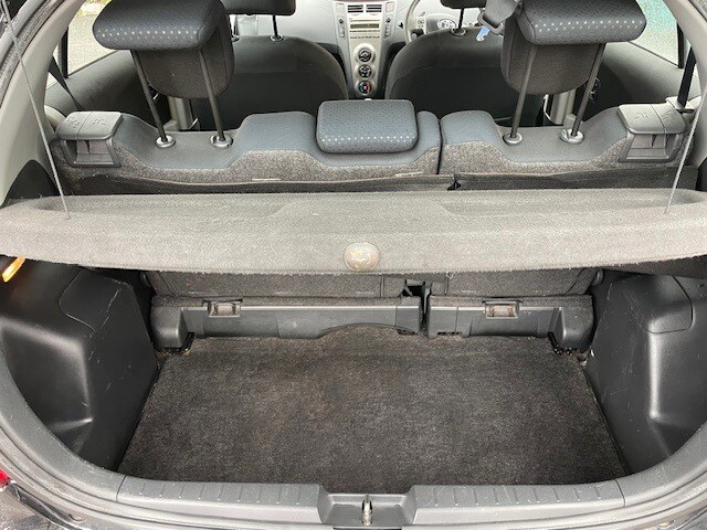 Used Toyota Yaris 2010 for sale - 77504540: Photo 7