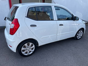 Used Hyundai i10 2013 for sale - 78669429: Photo