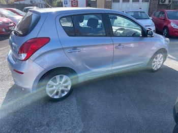 Used Hyundai i20 2012 for sale - 78255173: Photo
