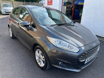 Used Ford Fiesta 2016 for sale - 79021434: Photo