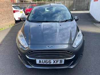 Used Ford Fiesta 2016 for sale - 79021434: Photo
