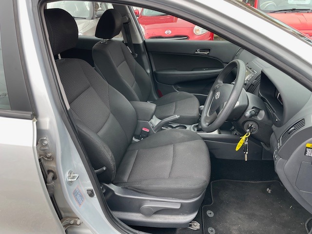 Used Hyundai i30 2009 for sale - 77339668: Photo 10