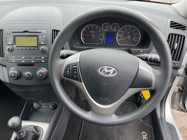 Used Hyundai i30 2009 for sale - 77339668: Photo 11