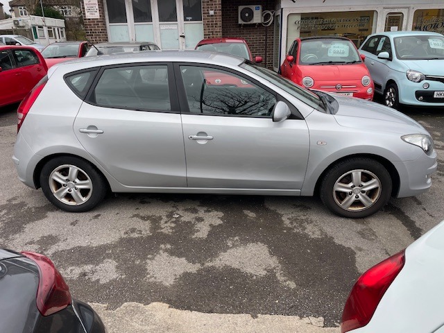 Used Hyundai i30 2009 for sale - 77339668: Photo 3