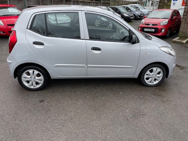 Used Hyundai i10 2014 for sale - 77180784: Photo 3