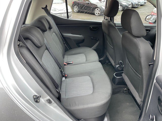 Used Hyundai i10 2014 for sale - 77180784: Photo 6