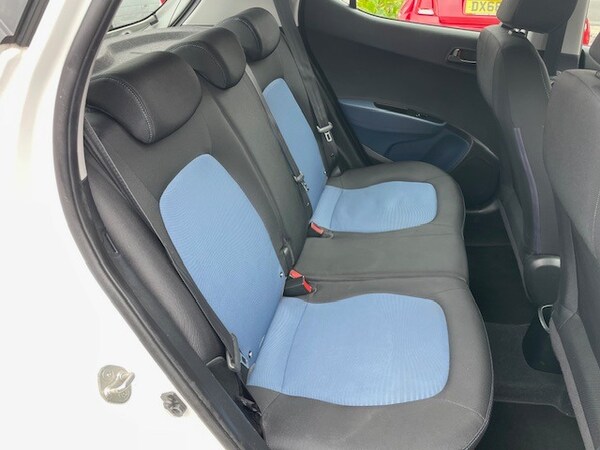 Used Hyundai i10 2014 for sale - 76234260: Photo 7
