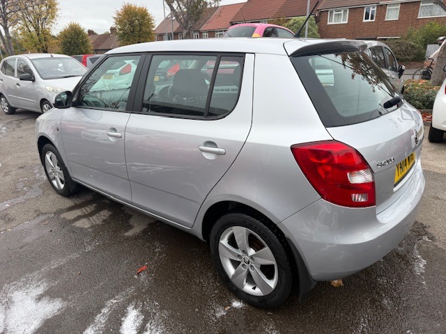 Used Skoda Fabia 2014 for sale - 76265808: Photo 3