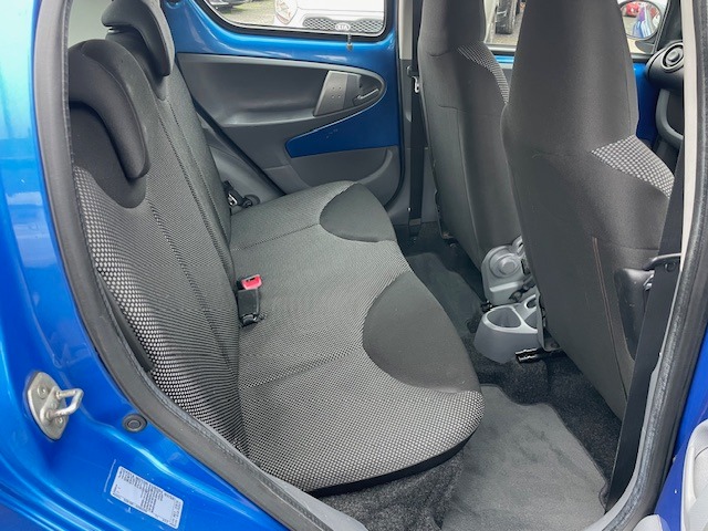 Used Toyota AYGO 2011 for sale - 76835139: Photo 7