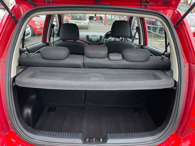 Used Hyundai i10 2010 for sale - 76545728: Photo 6