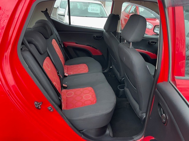 Used Hyundai i10 2010 for sale - 76545728: Photo 7