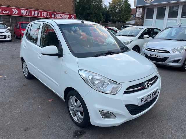 Used Hyundai i10 2013 for sale - 76290580: Photo 1