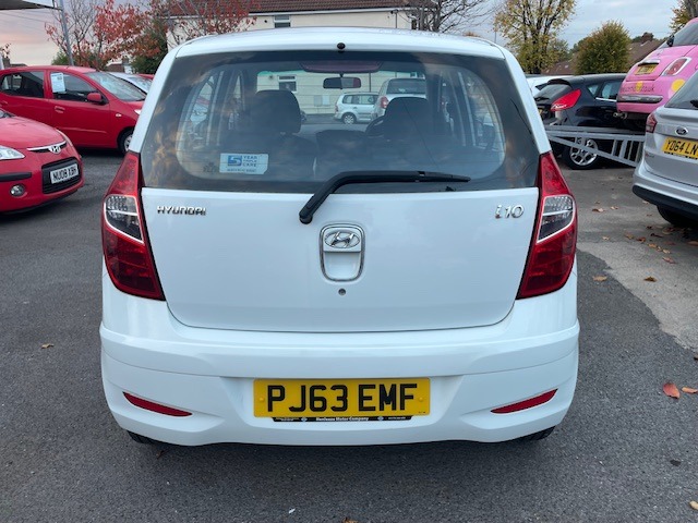 Used Hyundai i10 2013 for sale - 76290580: Photo 5