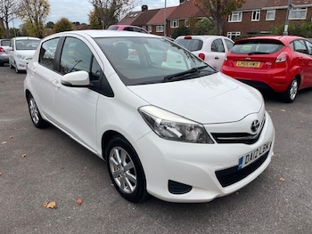 Toyota Yaris feature image 1