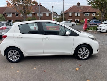 Toyota Yaris feature image 3