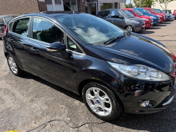 2012 (62) - 1.25 Zetec 5dr [82]