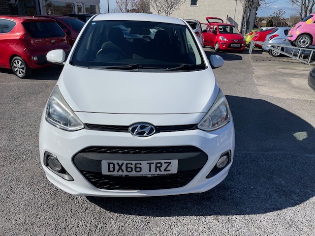 Used Hyundai i10 2016 for sale - 78108829: Photo 2