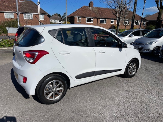 Used Hyundai i10 2016 for sale - 78108829: Photo 3