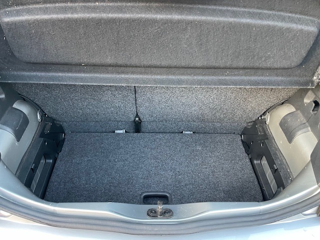 Used Volkswagen up! 2013 for sale - 76922046: Photo 8