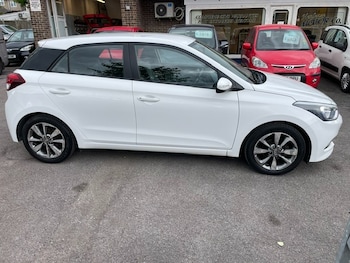 Used Hyundai i20 2016 for sale - 78508314: Photo